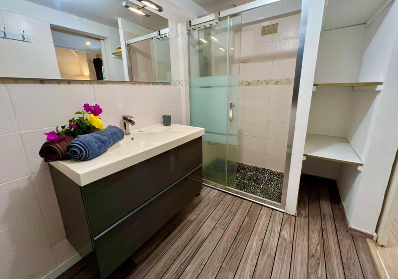 Jolie Petite Villa Sur Une Presqu'Ile Ле Госие Екстериор снимка